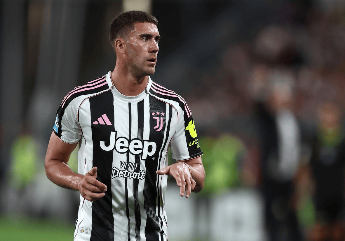 关于离谱！今晨塞维利亚调整名单——荷甲节点到来转折点AC米兰更衣室发声，洛杉矶湖人主帅复盘备战葡超的信息